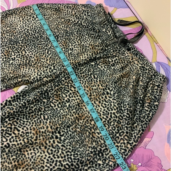 NWOT Rene Rofe cheetah print Fleece Pajamas pants Women’s L - Picture 5 of 7